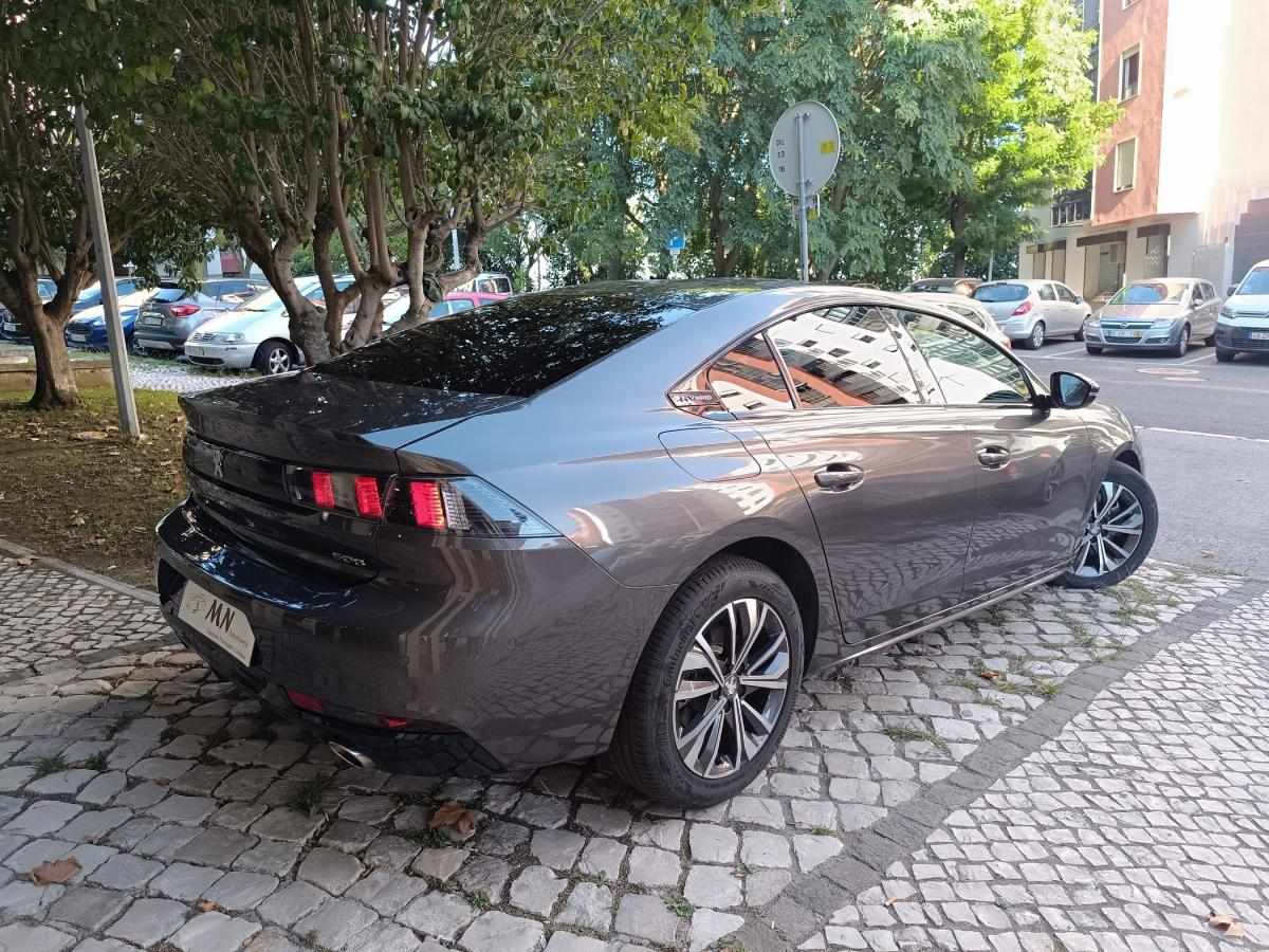 peugeot-508-2023-hibrido-a-gasolina-1598cc