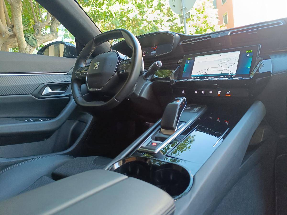 peugeot-508-2023-hibrido-a-gasolina-1598cc
