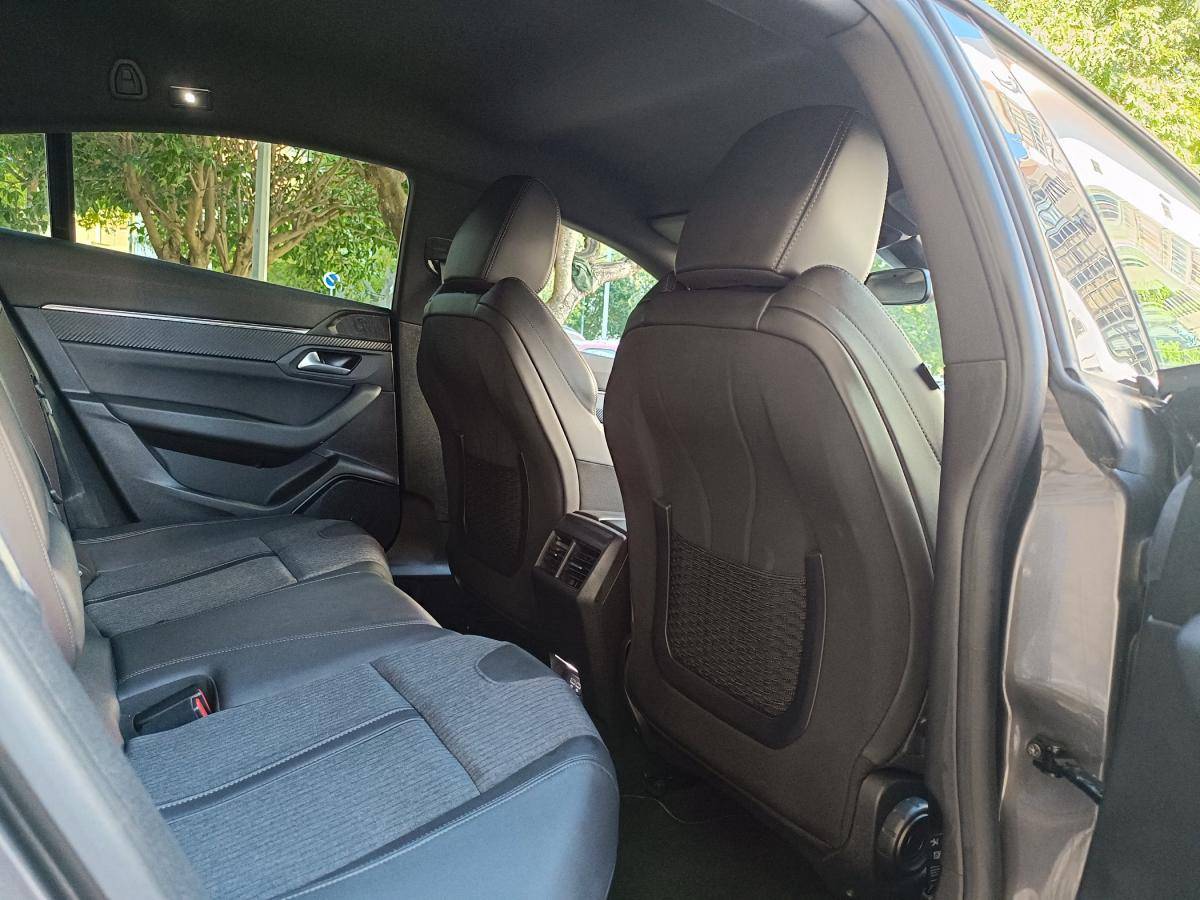 peugeot-508-2023-hibrido-a-gasolina-1598cc