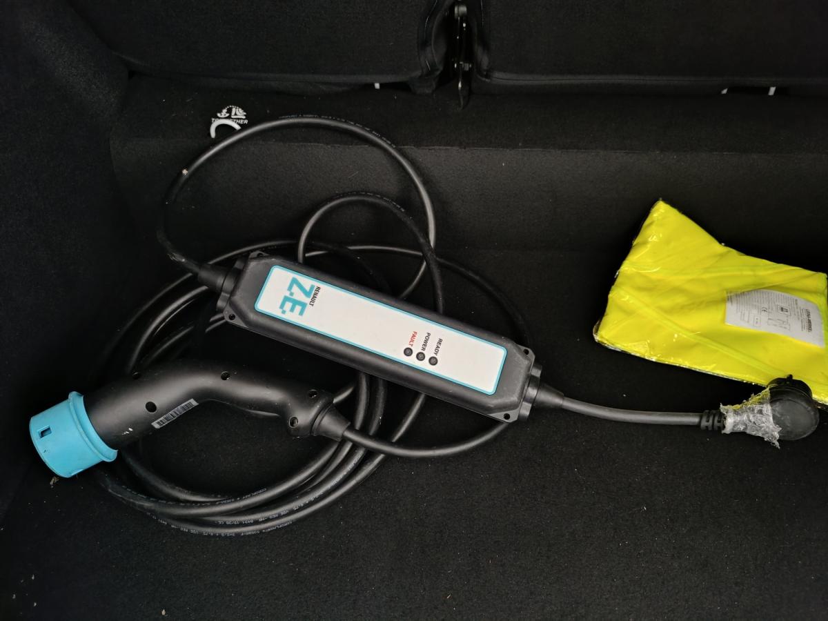 renault-zoe-2020-eletrico-0cc