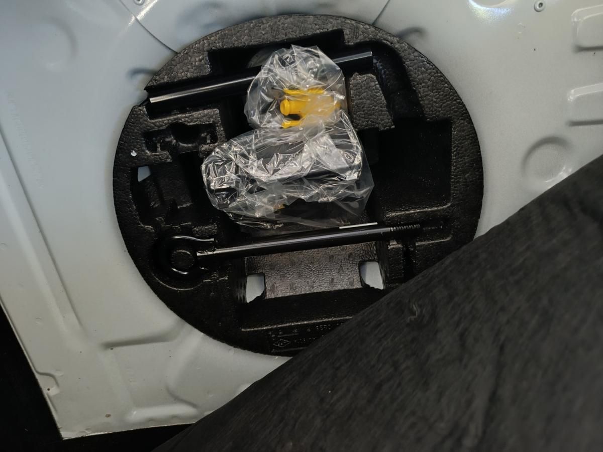 renault-zoe-2020-eletrico-0cc
