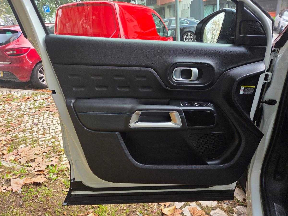 citroen-c5-aircross-2023-gasolina-1199cc