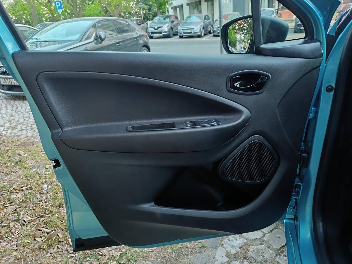 renault-zoe-2022-eletrico-0cc