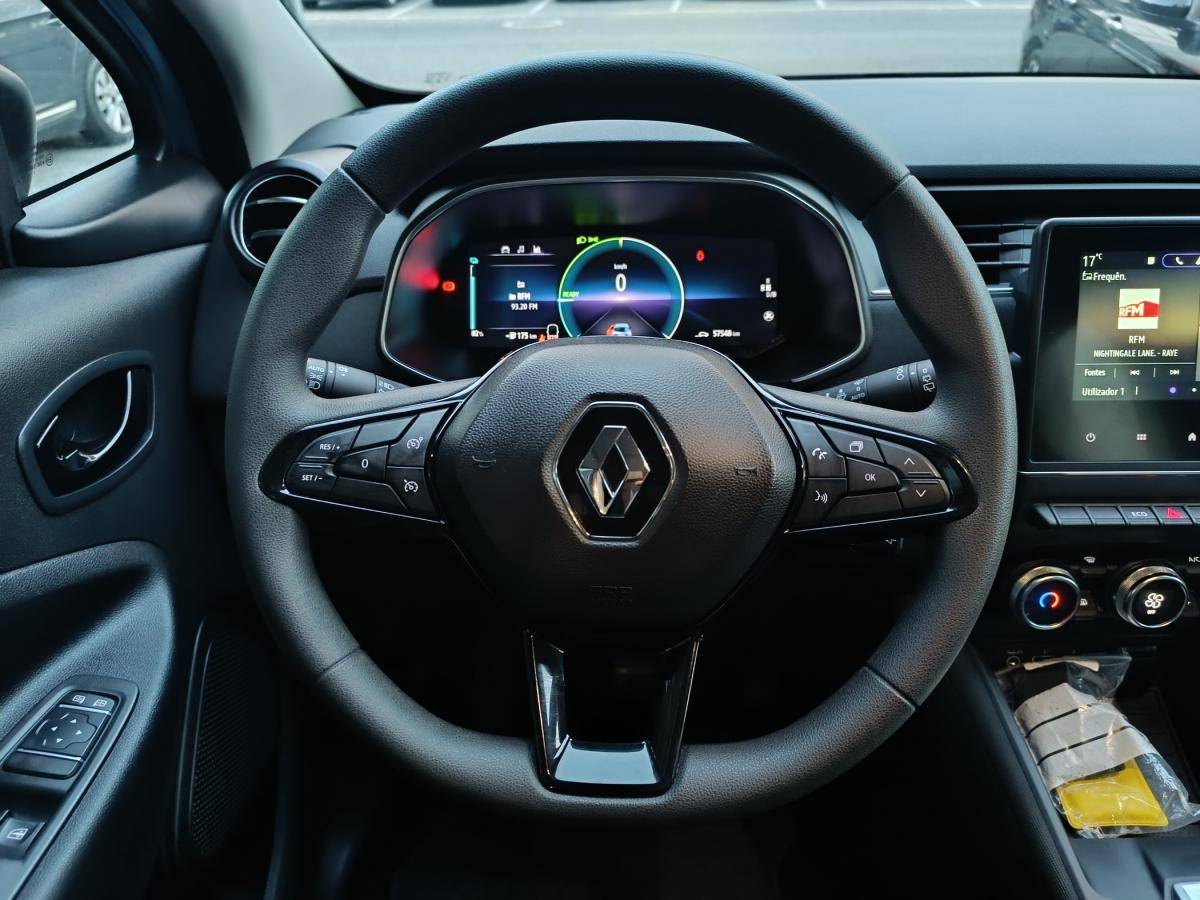 renault-zoe-2022-eletrico-0cc