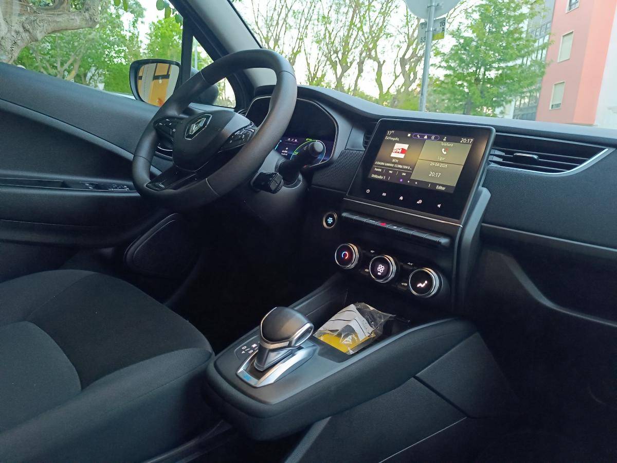 renault-zoe-2022-eletrico-0cc