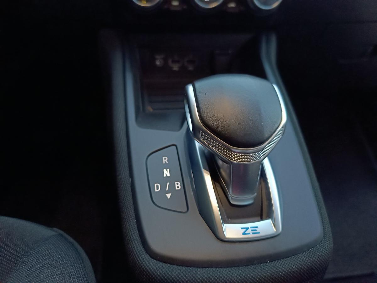 renault-zoe-2022-eletrico-0cc