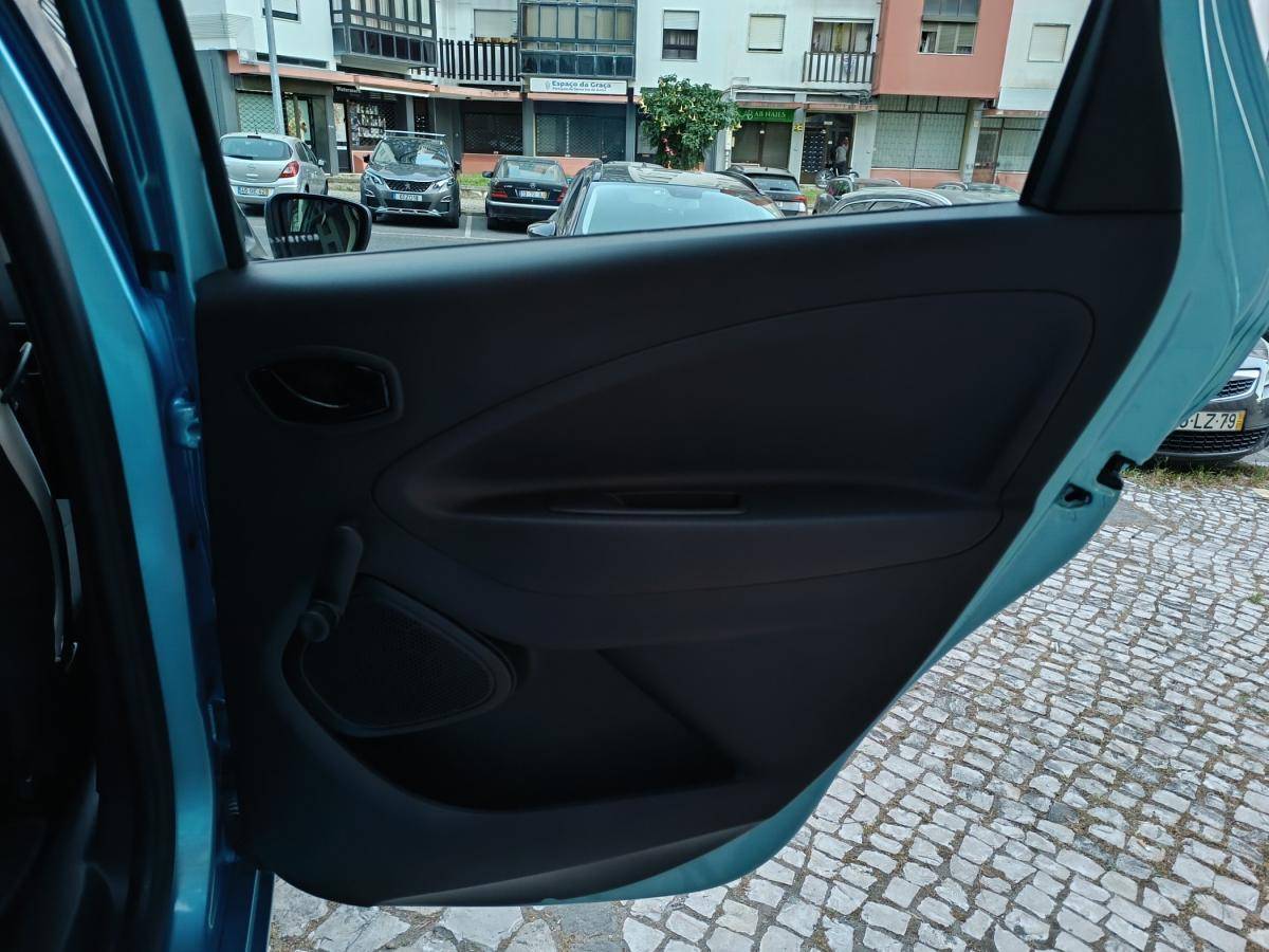 renault-zoe-2022-eletrico-0cc