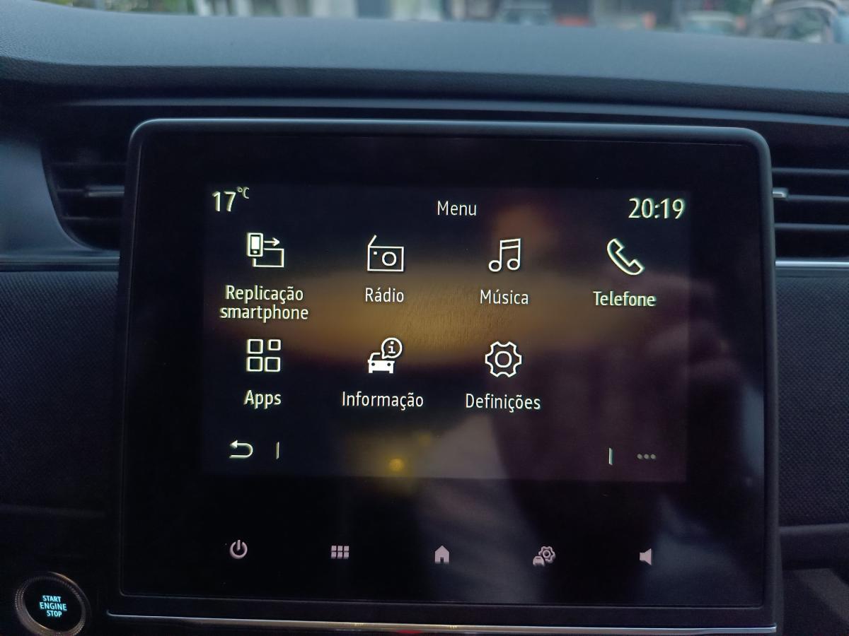 renault-zoe-2022-eletrico-0cc