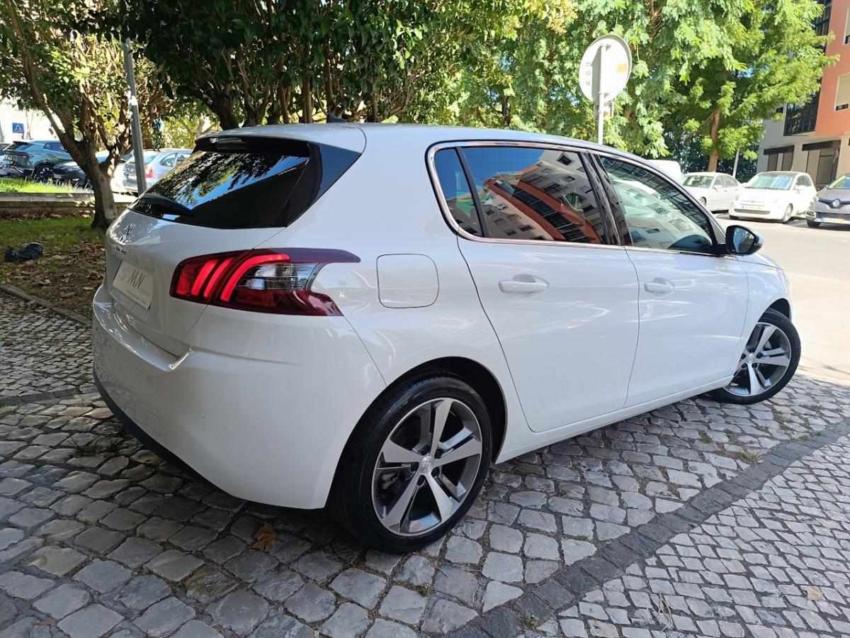 peugeot-2008-2020-gasolina-1199cc