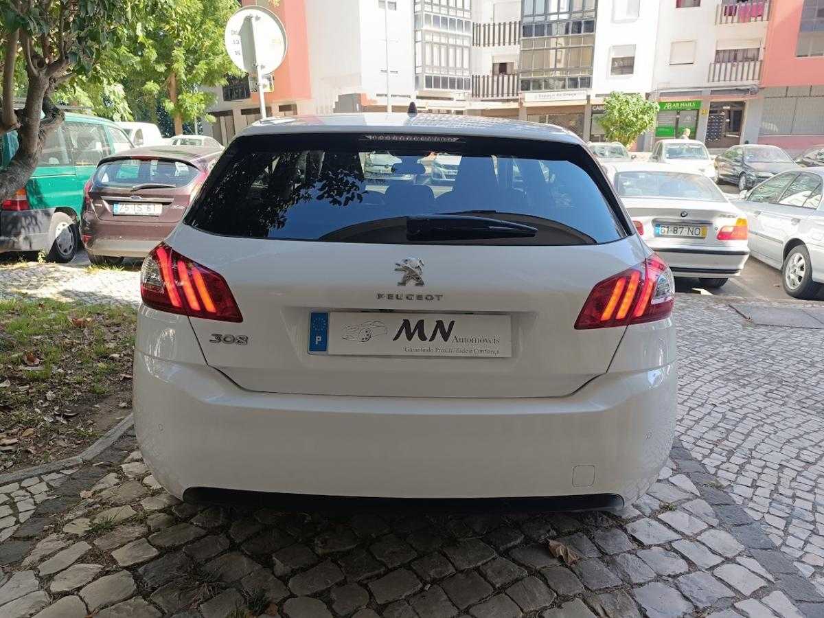 peugeot-2008-2020-gasolina-1199cc
