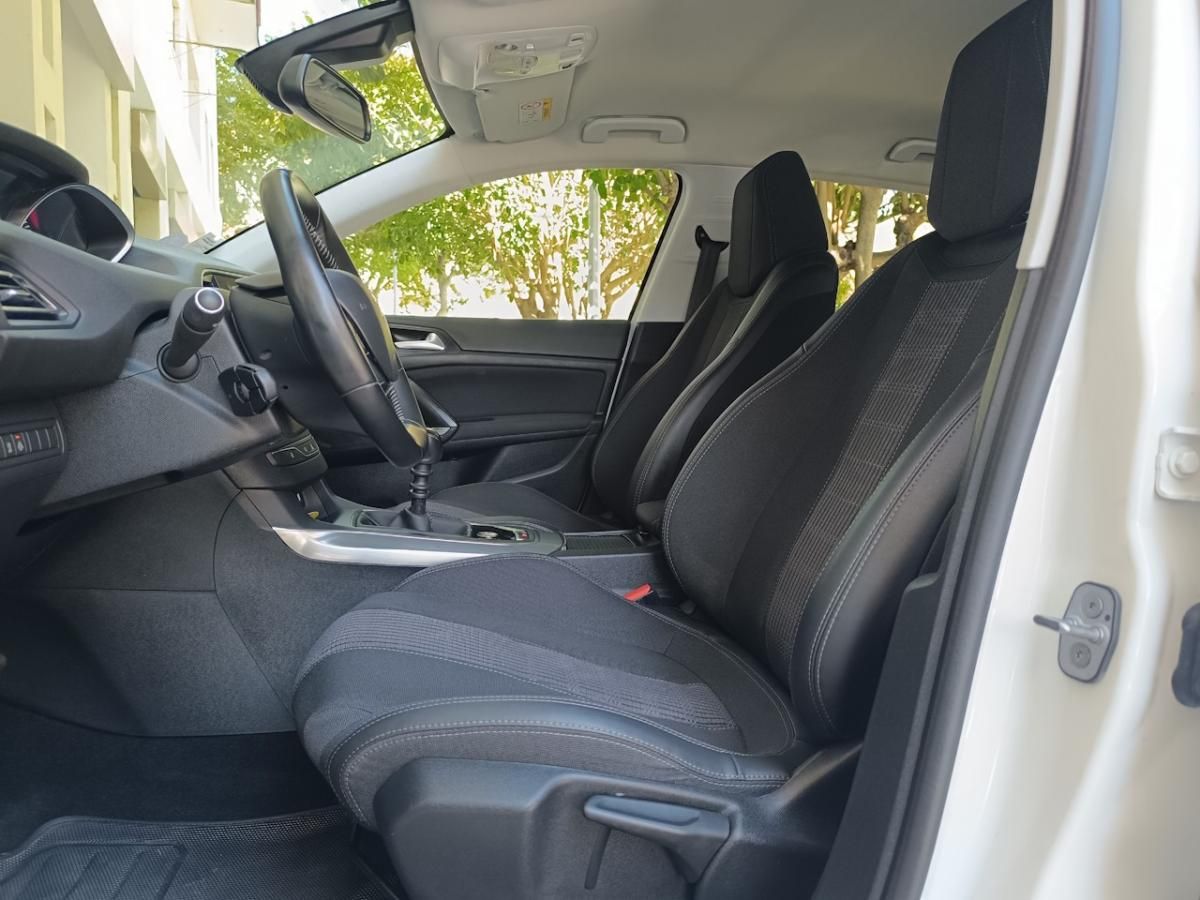 peugeot-2008-2020-gasolina-1199cc