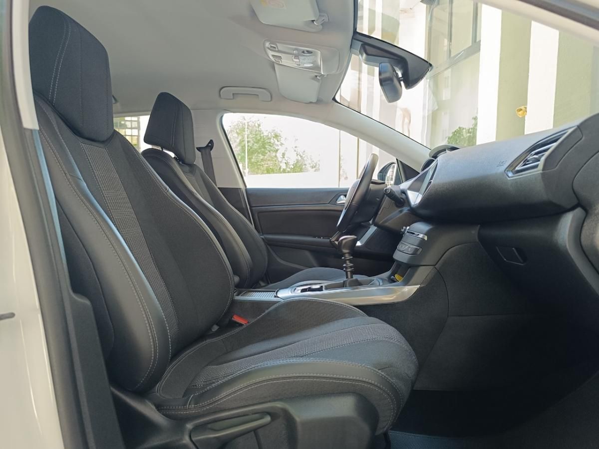 peugeot-2008-2020-gasolina-1199cc