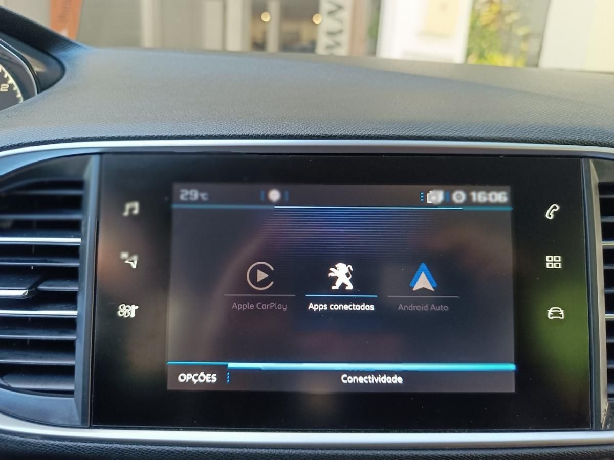 peugeot-2008-2020-gasolina-1199cc