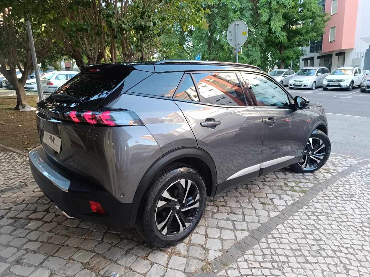 peugeot-2008-2022-gasolina-1199cc