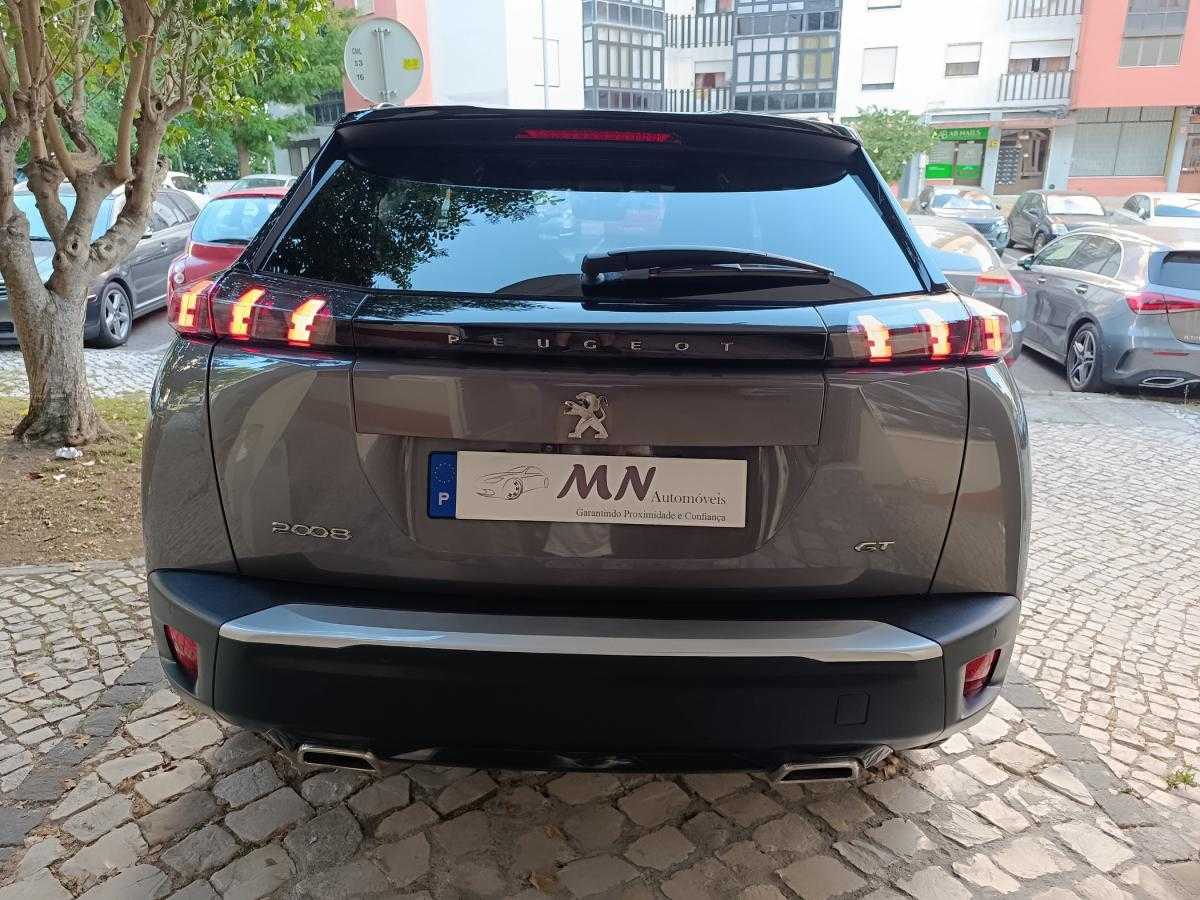 peugeot-2008-2022-gasolina-1199cc