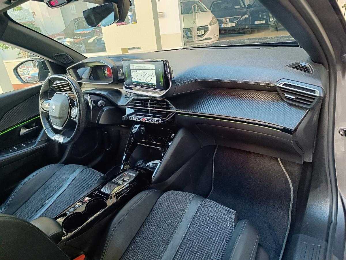peugeot-2008-2022-gasolina-1199cc
