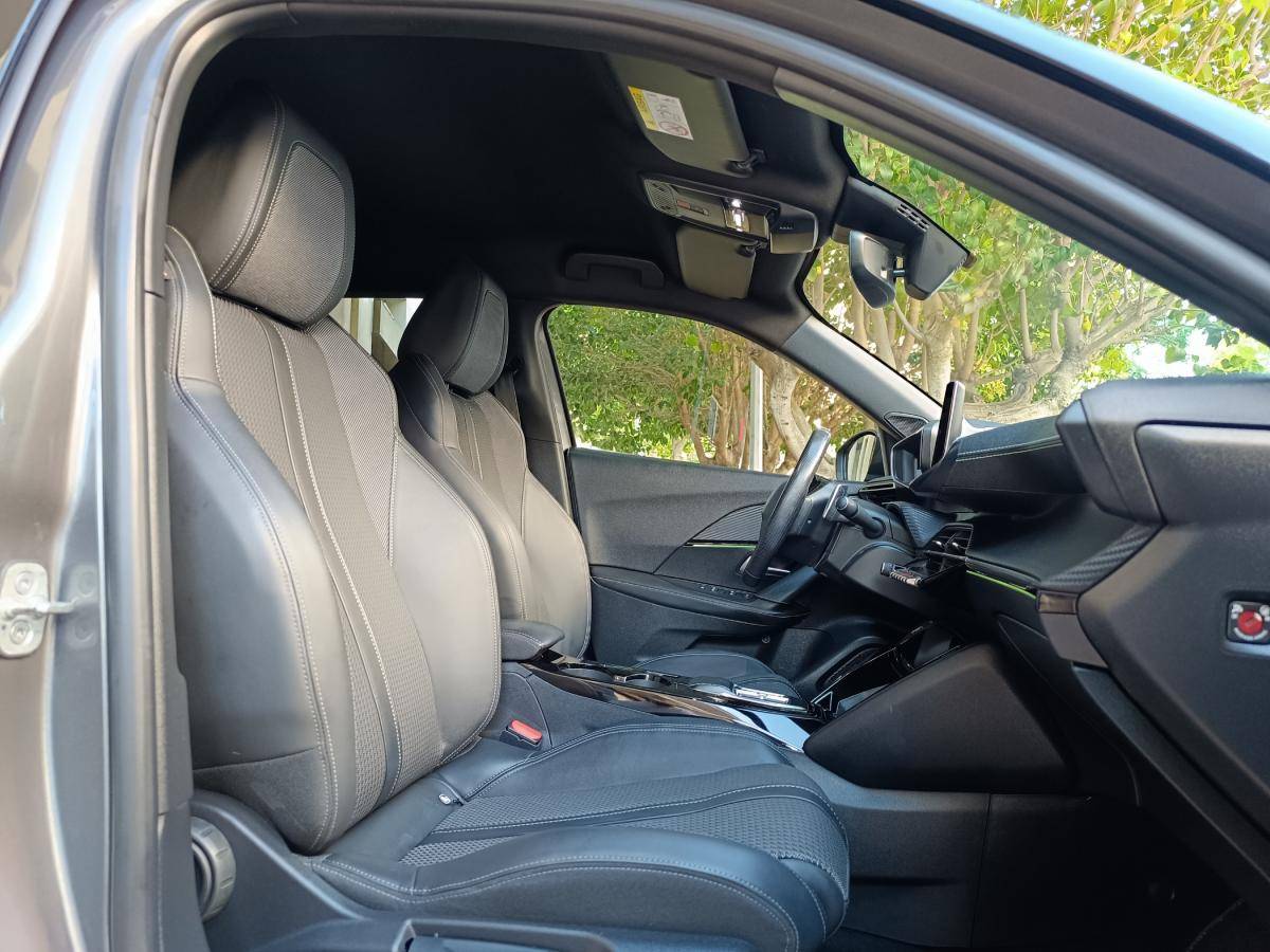 peugeot-2008-2022-gasolina-1199cc