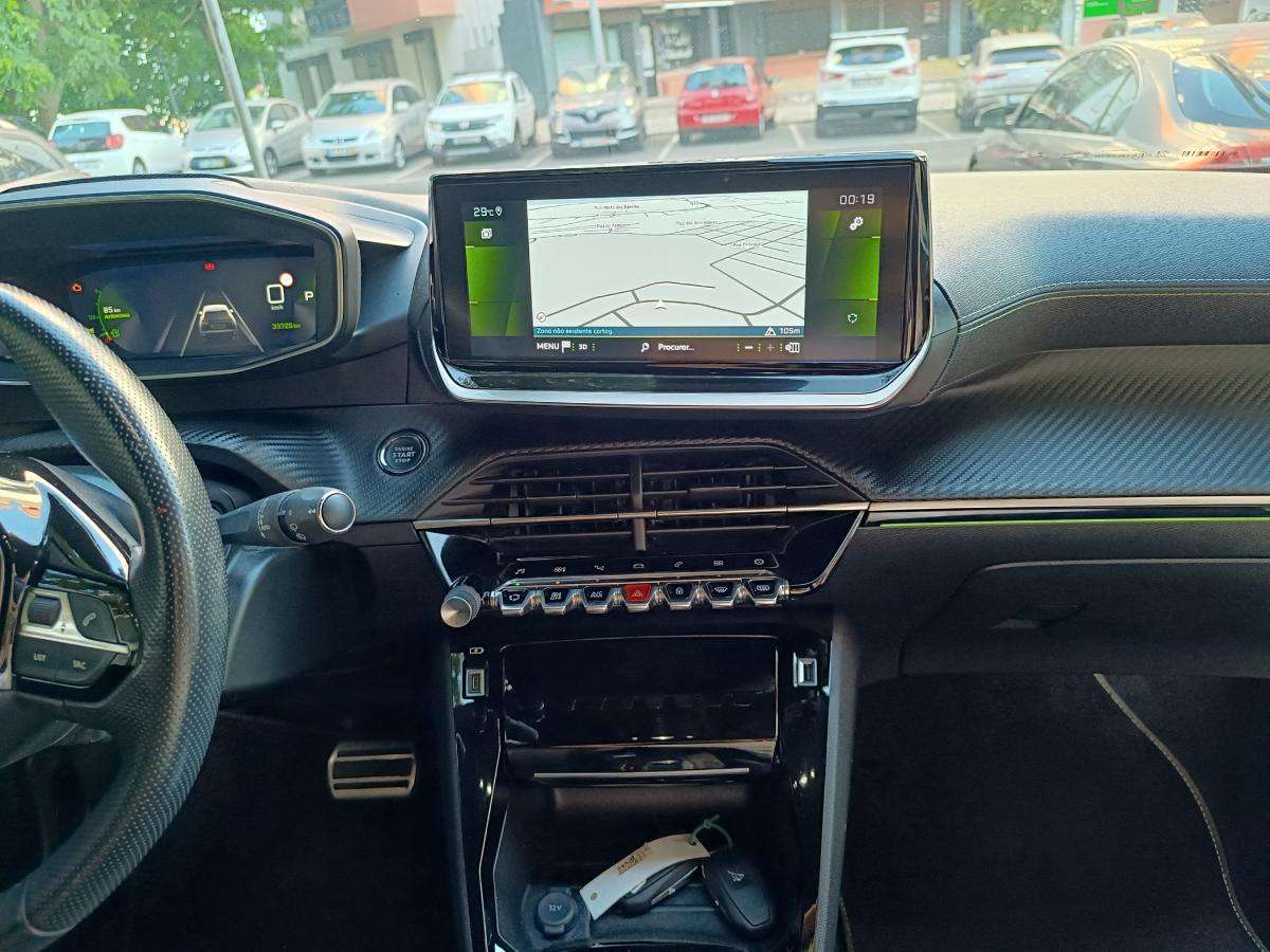 peugeot-2008-2022-gasolina-1199cc