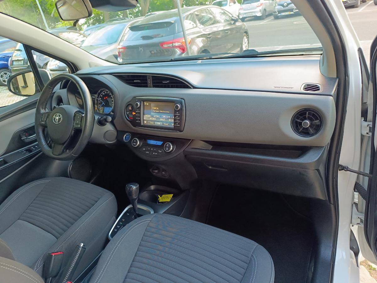 toyota-yaris-2019-hibrido-a-gasolina-1497cc
