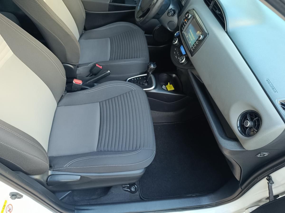 toyota-yaris-2019-hibrido-a-gasolina-1497cc