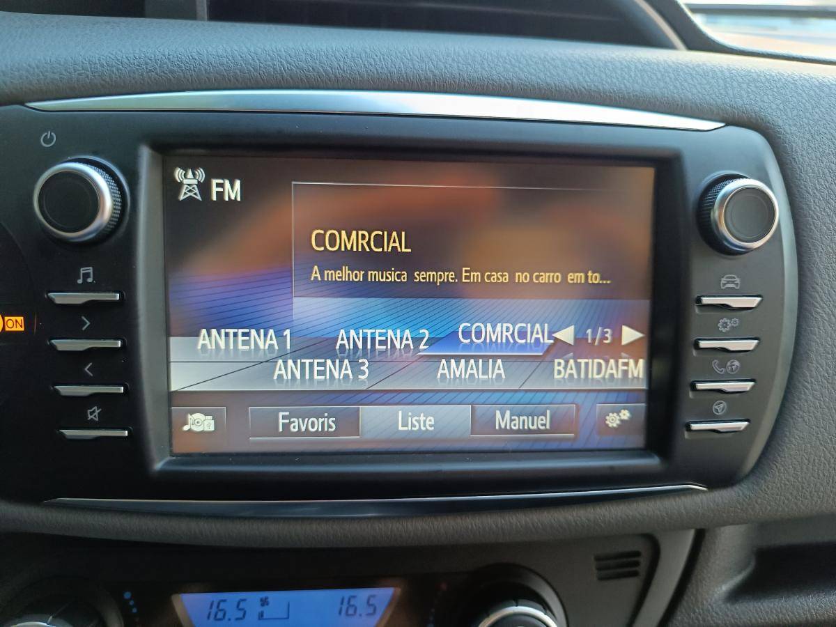 toyota-yaris-2019-hibrido-a-gasolina-1497cc