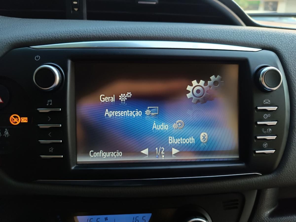 toyota-yaris-2019-hibrido-a-gasolina-1497cc