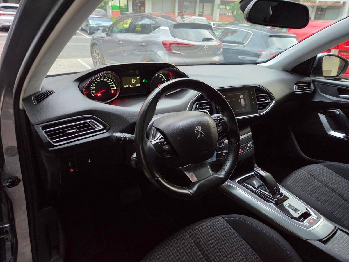 peugeot-308-2019-gasolina-1199cc