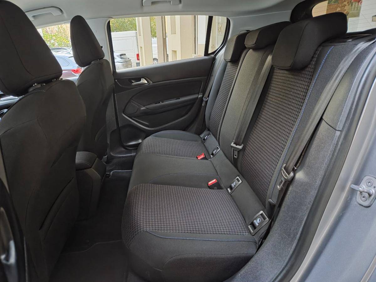 peugeot-308-2019-gasolina-1199cc