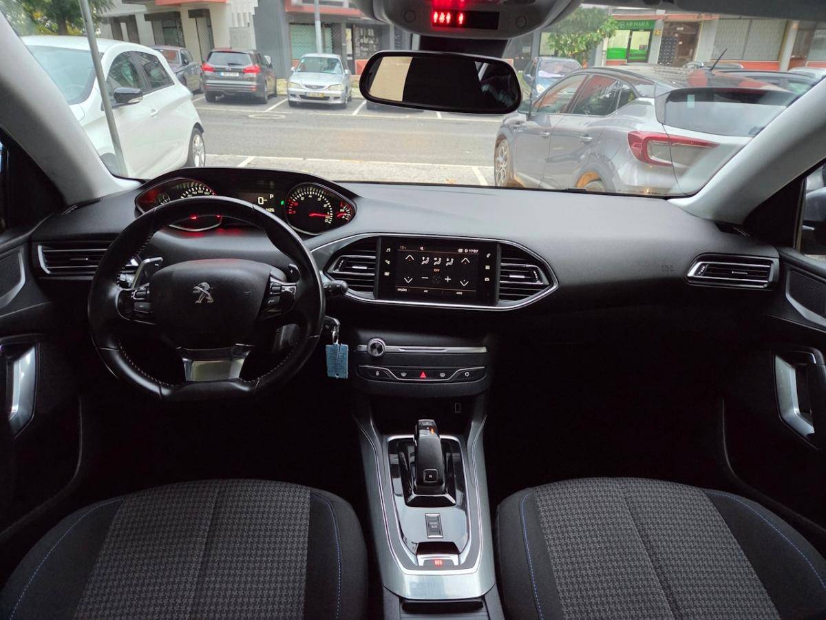 peugeot-308-2019-gasolina-1199cc