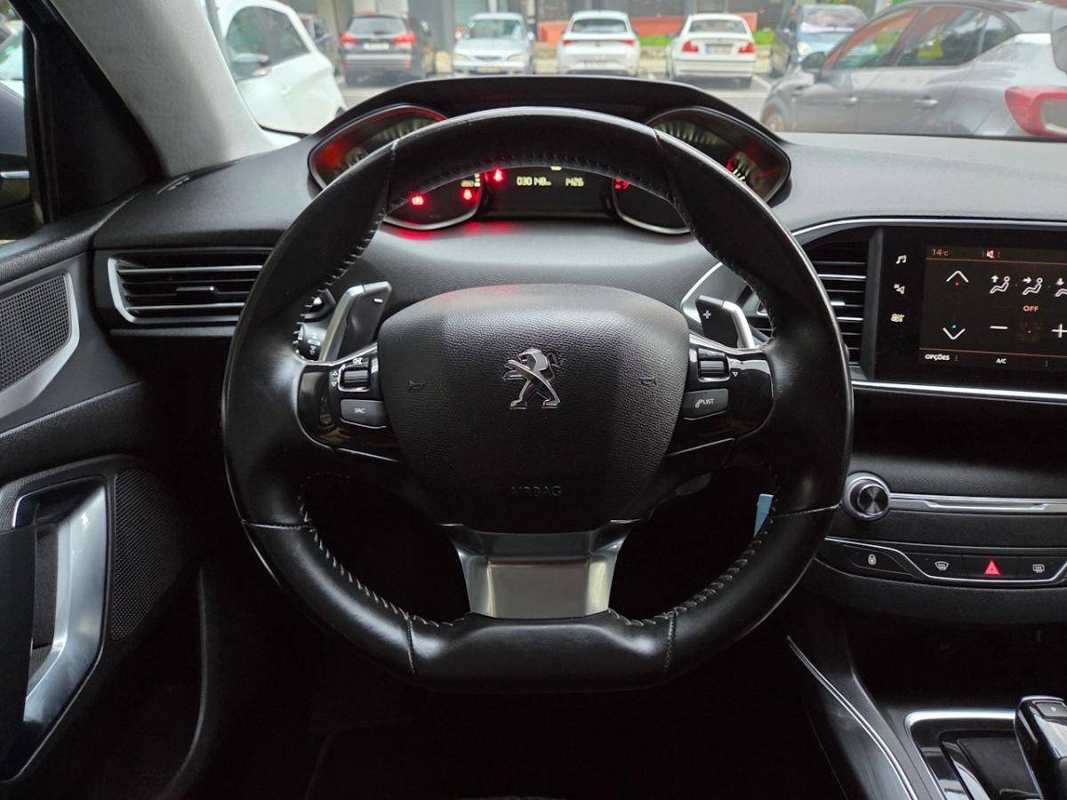 peugeot-308-2019-gasolina-1199cc