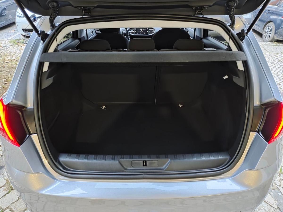 peugeot-308-2019-gasolina-1199cc