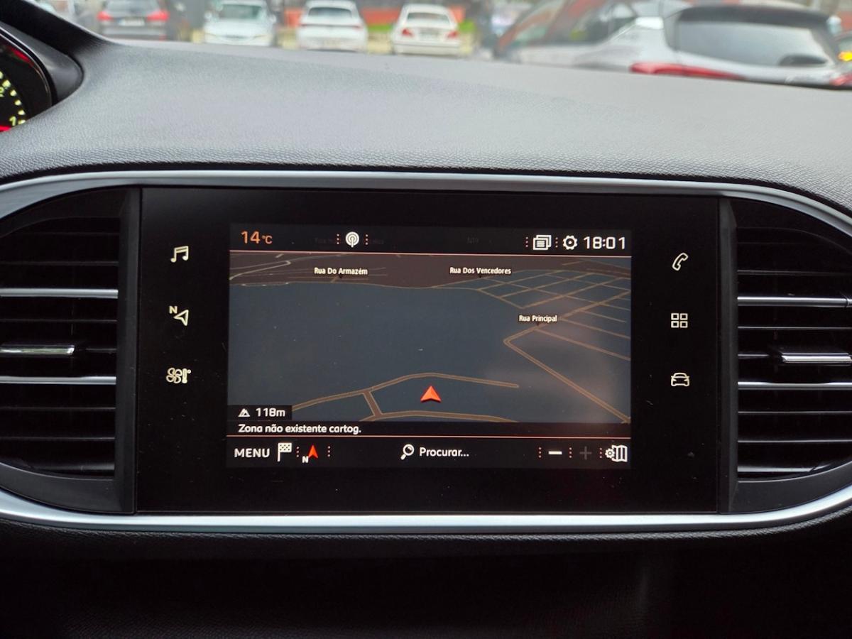 peugeot-308-2019-gasolina-1199cc