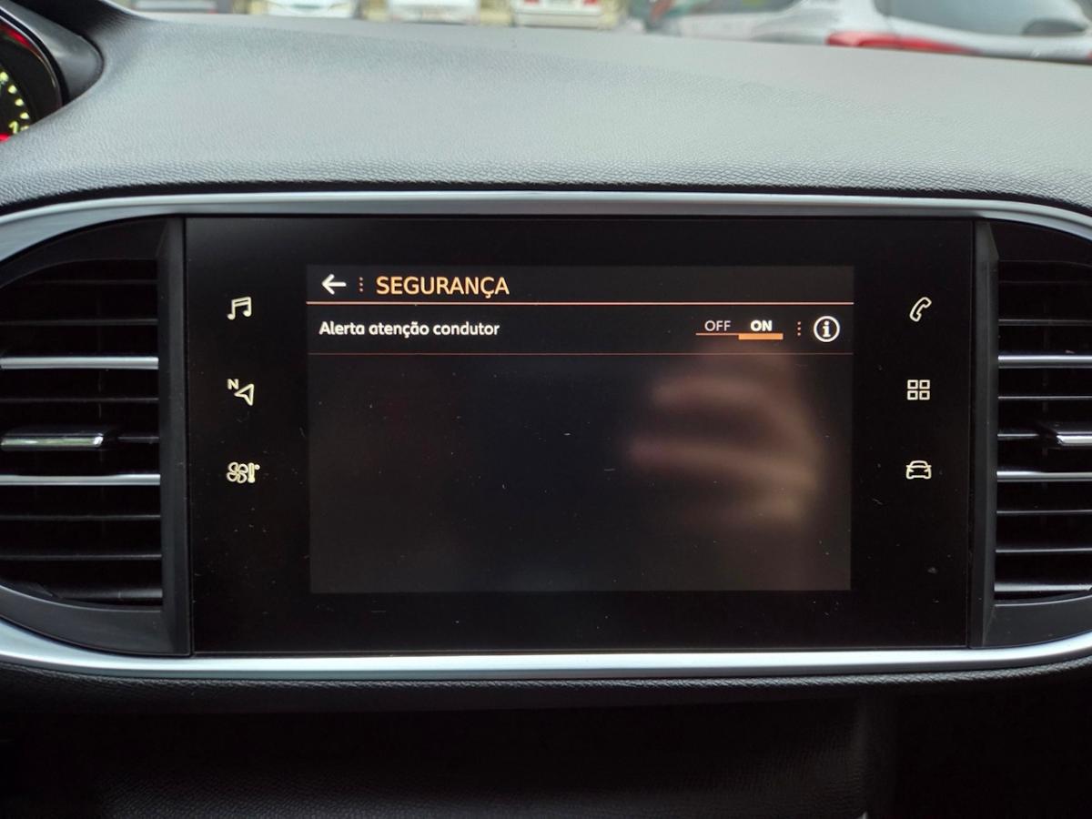peugeot-308-2019-gasolina-1199cc