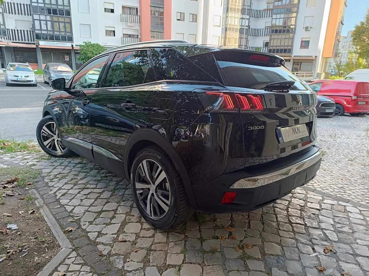 peugeot-3008-2022-hibrido-a-gasolina-1598cc