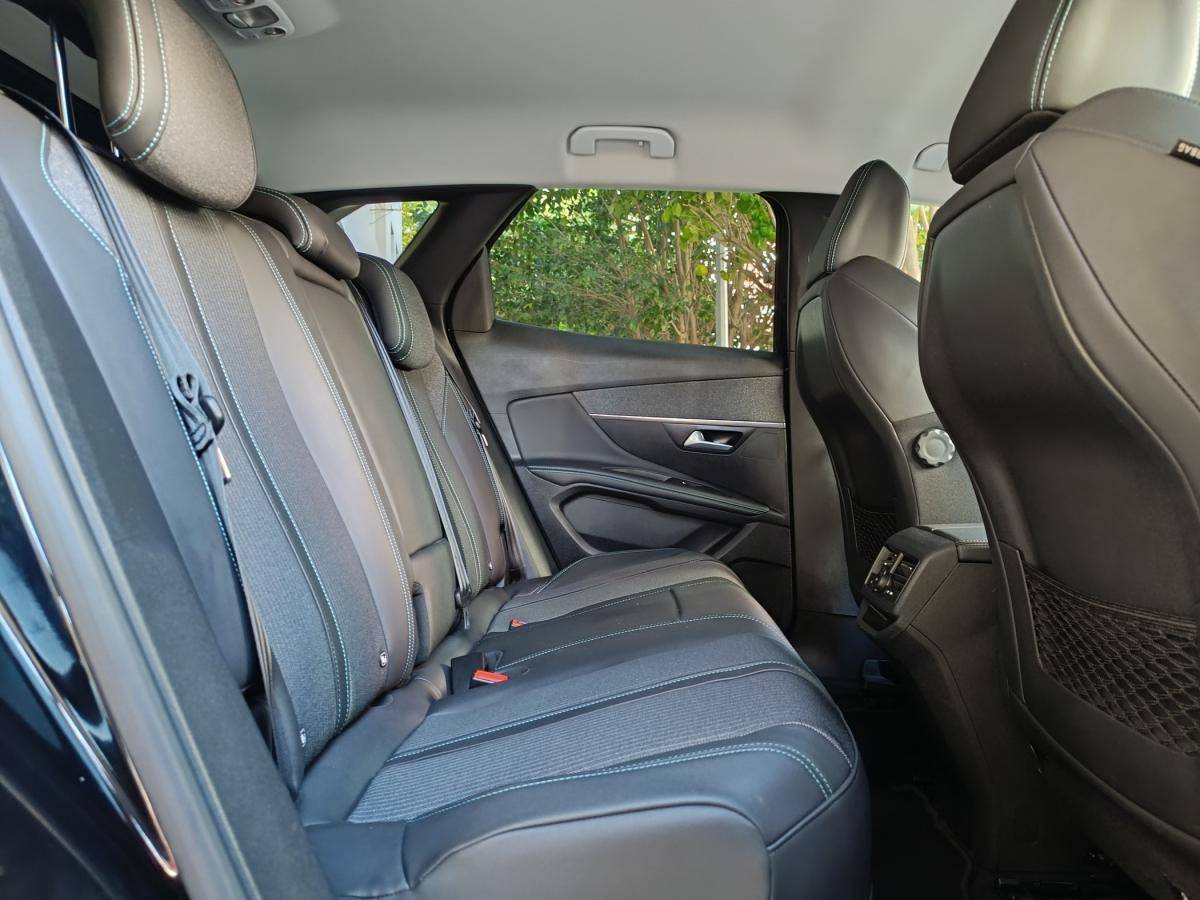 peugeot-3008-2022-hibrido-a-gasolina-1598cc