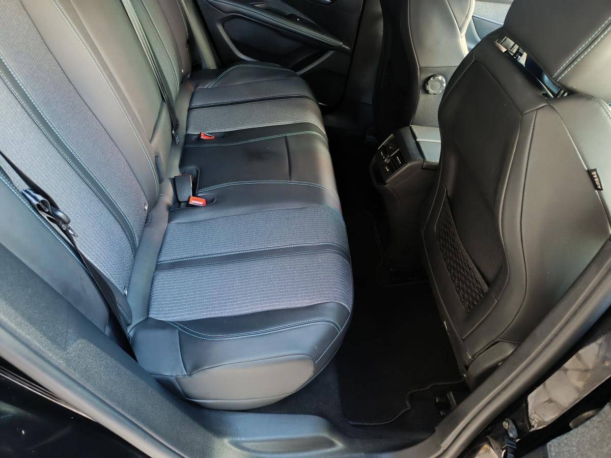 peugeot-3008-2022-hibrido-a-gasolina-1598cc