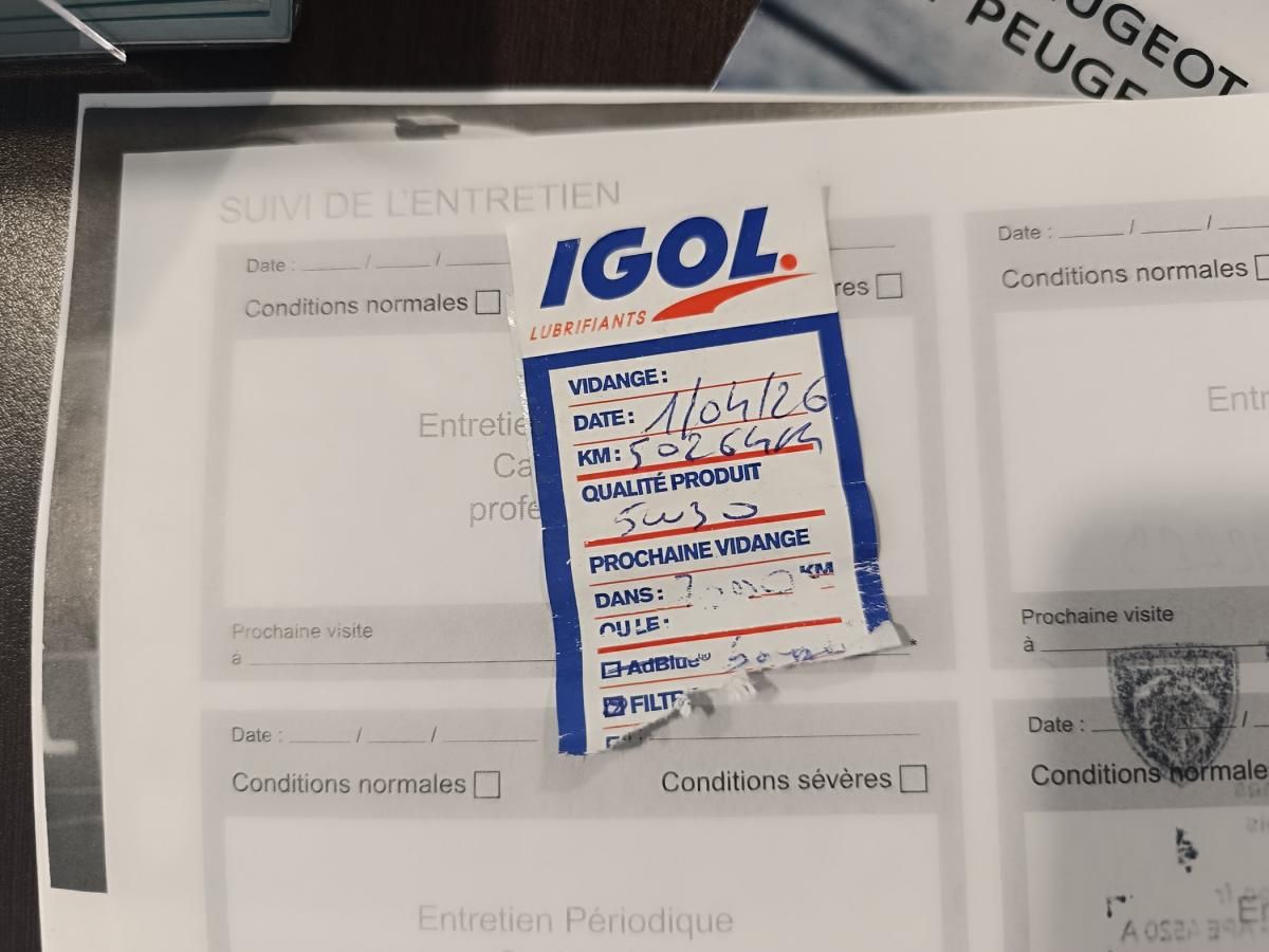 peugeot-3008-2022-hibrido-a-gasolina-1598cc