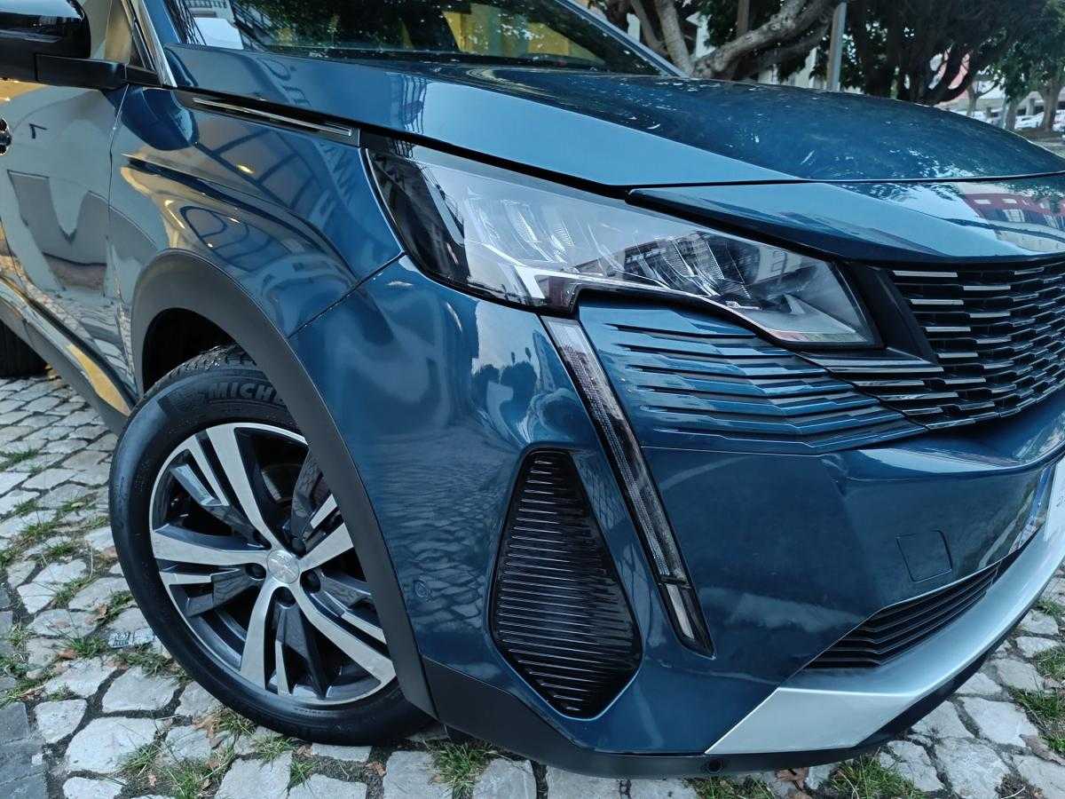 peugeot-5008-2023-gasolina-1199cc