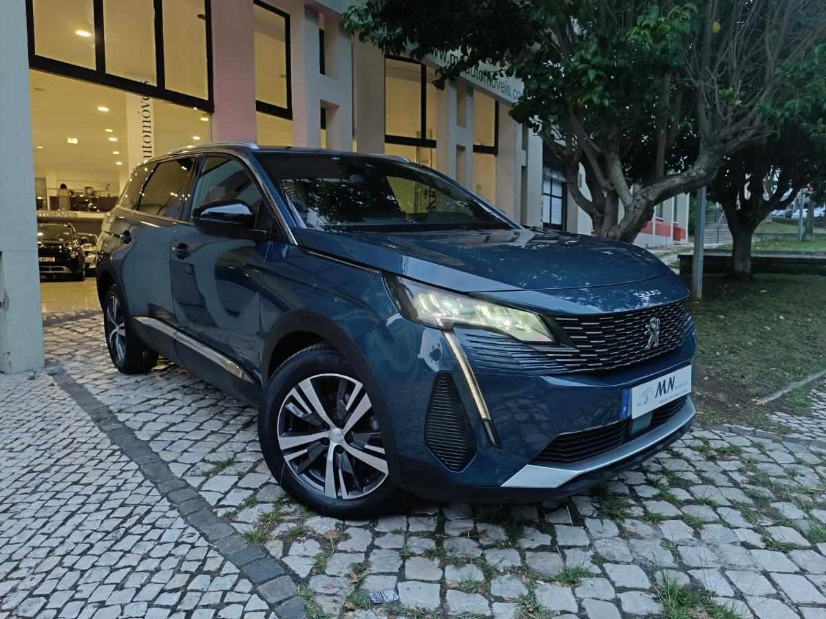 peugeot-5008-2023-gasolina-1199cc