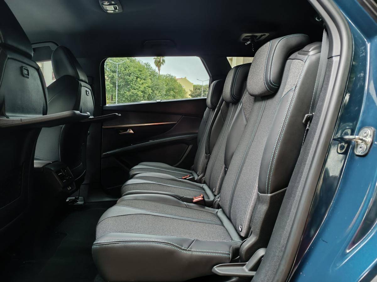 peugeot-5008-2023-gasolina-1199cc