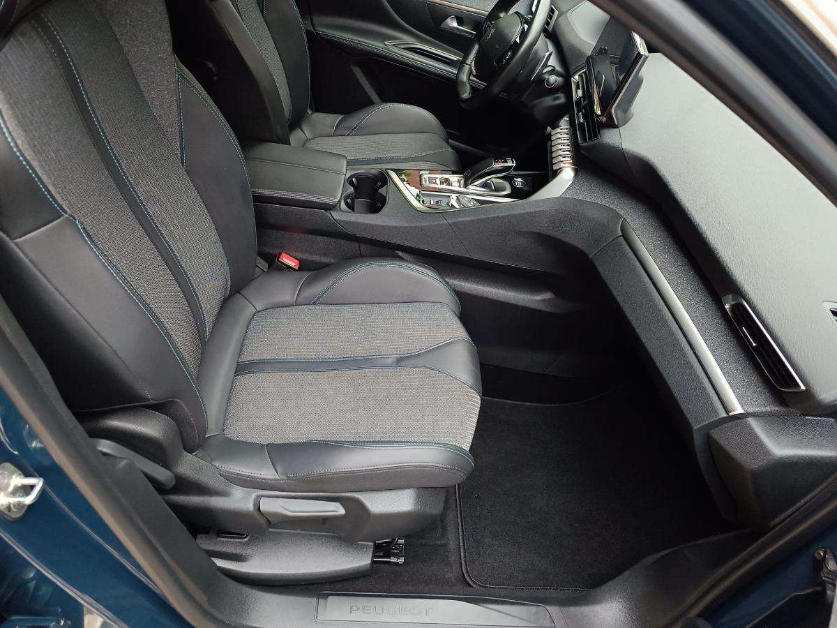 peugeot-5008-2023-gasolina-1199cc