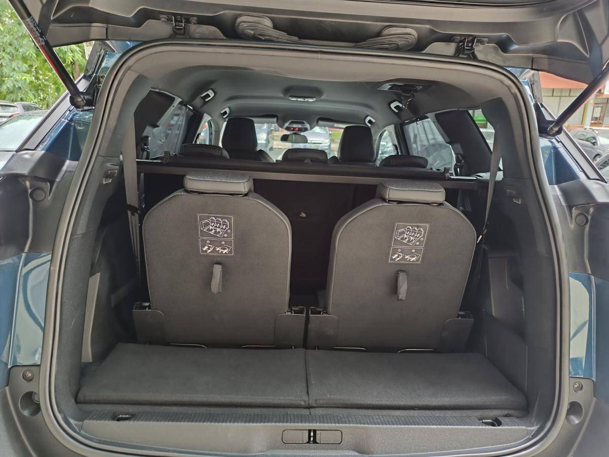 peugeot-5008-2023-gasolina-1199cc