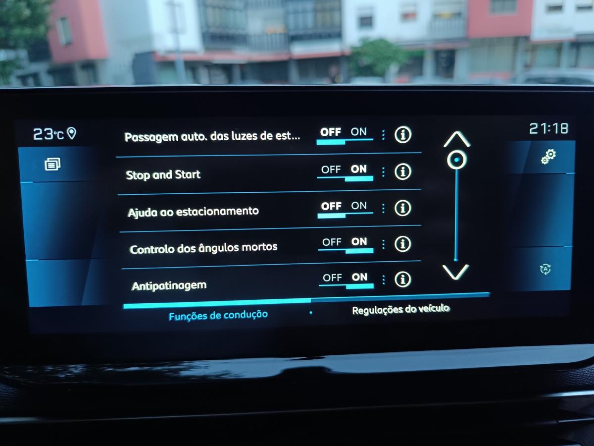 peugeot-5008-2023-gasolina-1199cc