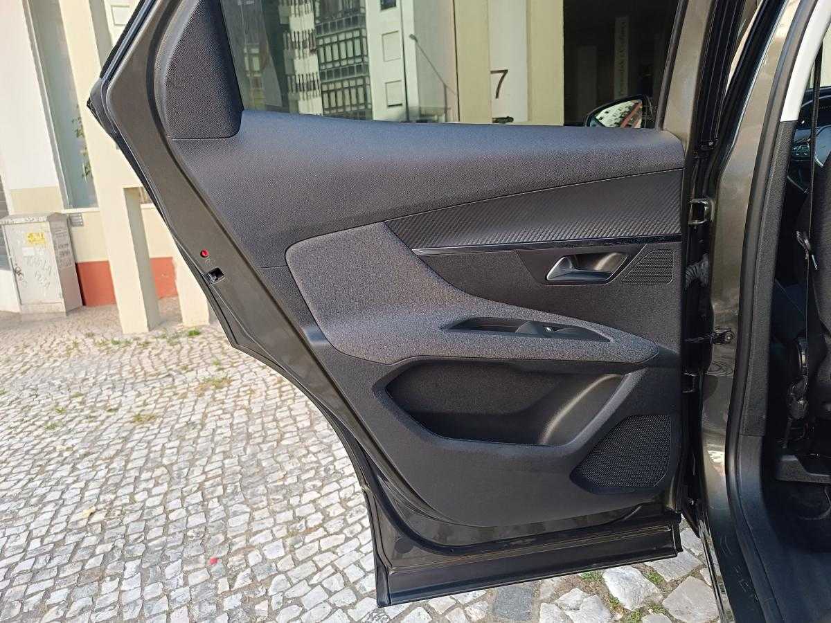 peugeot-3008-2020-gasolina-1199cc