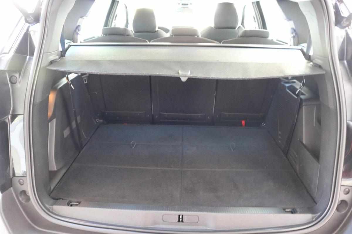 peugeot-5008-2021-diesel-1499cc