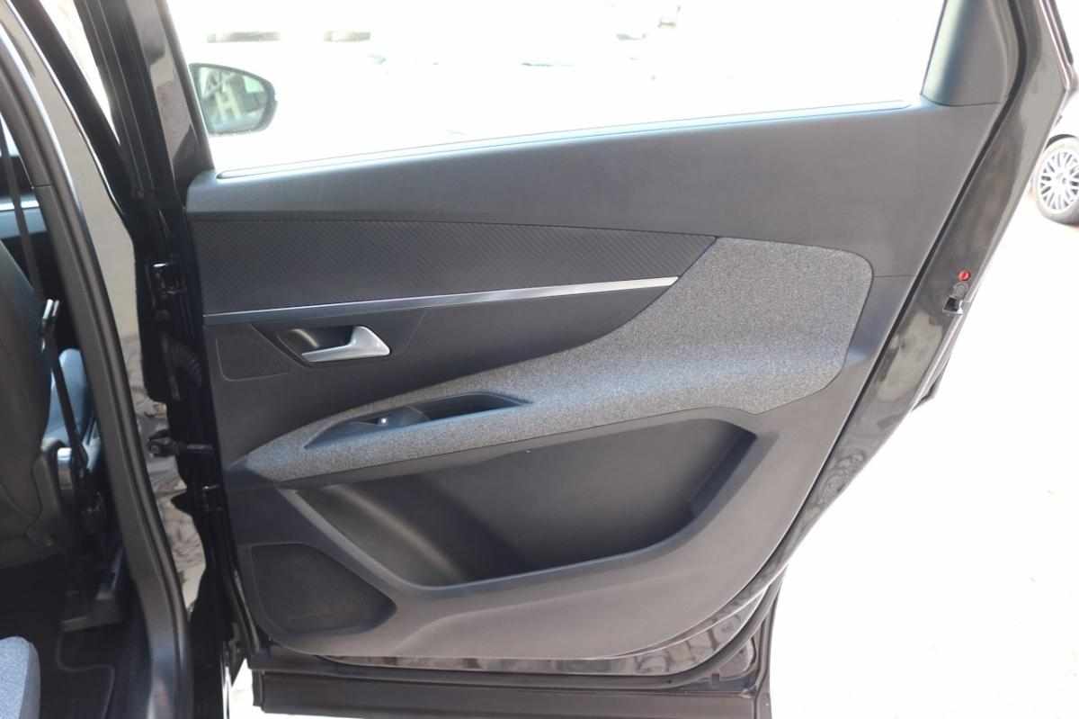 peugeot-5008-2021-diesel-1499cc