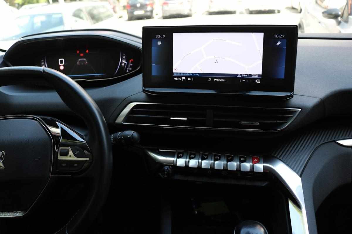 peugeot-5008-2021-diesel-1499cc