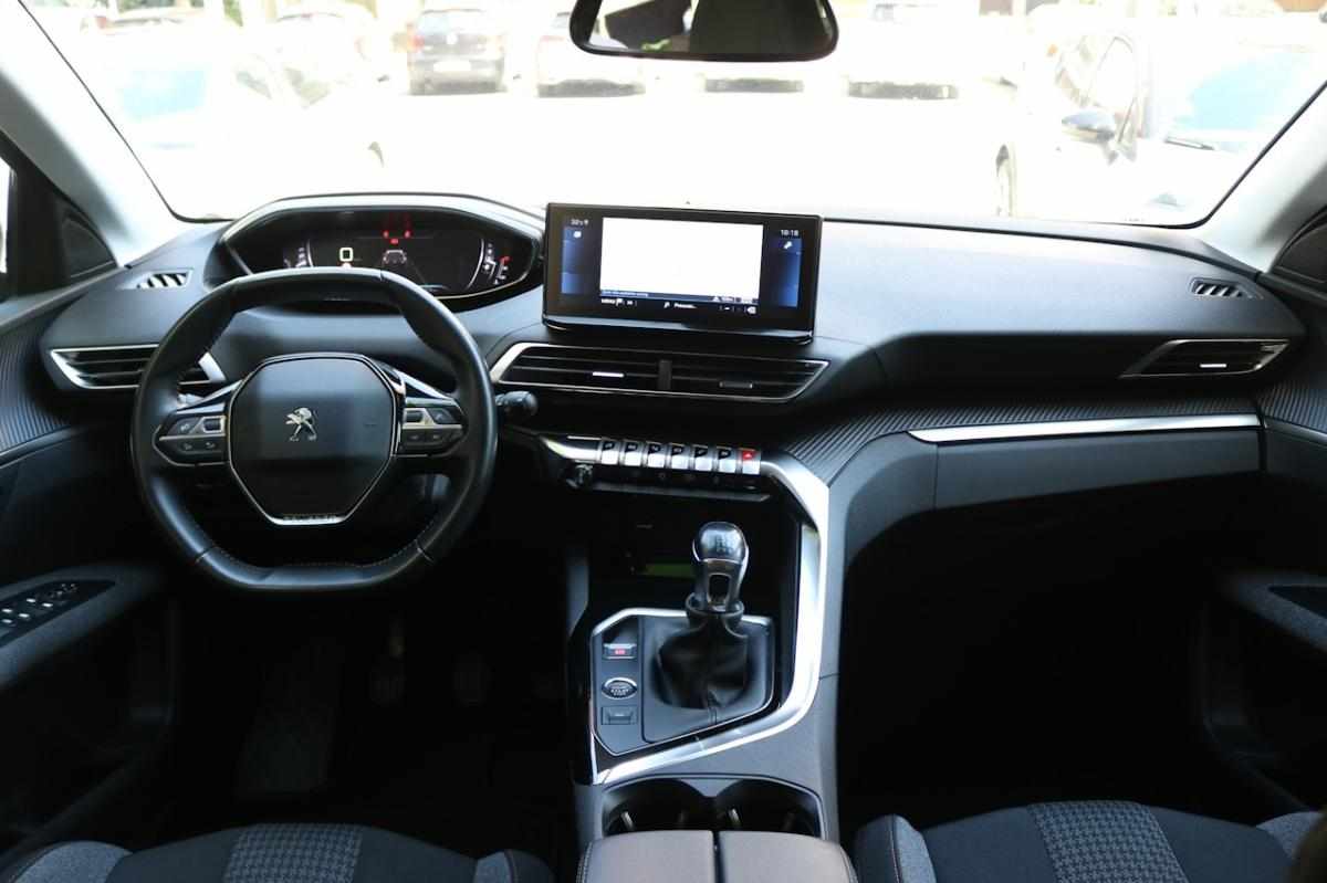 peugeot-5008-2021-diesel-1499cc