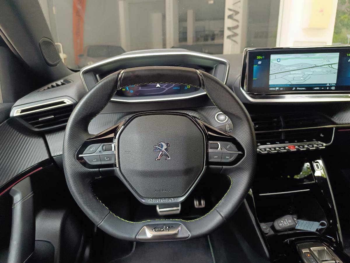 peugeot-2008-2022-eletrico-0cc