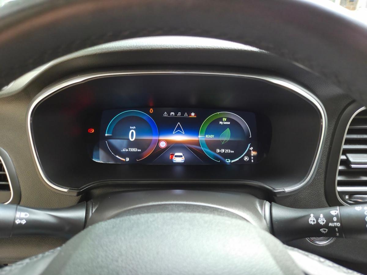 renault-megane-sport-tourer-2022-hibrido-a-gasolina-1598cc